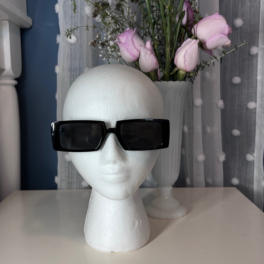 Rectangular Black Sunglasses